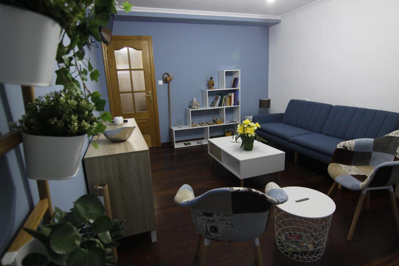 Viatori Hostel ลูโก ภายนอก รูปภาพ